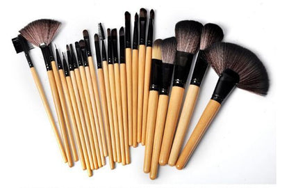 Juego de brochas de maquillaje.
